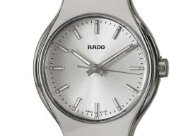 Rado True R27656122 (2024) - White dial 30 mm Ceramic case