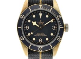 Tudor Black Bay Bronze 79250BB (2020) - Blauw wijzerplaat 43mm Brons