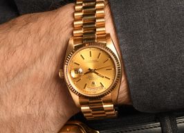 Rolex Day-Date 36 18038 (1984) - Champagne dial 36 mm Yellow Gold case
