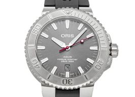 Oris Aquis Date 01 733 7730 4153-07 4 24 63EB -