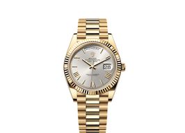 Rolex Day-Date 40 228238 (2025) - Silver dial 40 mm Yellow Gold case