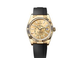 Rolex Sky-Dweller 336238 (2025) - Champagne dial 42 mm Yellow Gold case