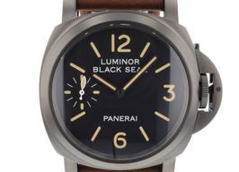 Panerai Special Editions PAM00785 -
