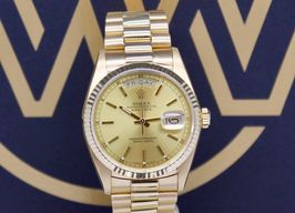 Rolex Day-Date 36 18038 (1986) - Champagne dial 36 mm Yellow Gold case