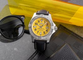 Breitling Avenger Seawolf A17330 -