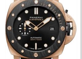 Panerai Luminor Submersible PAM02070 (2024) - Zwart wijzerplaat 44mm Roségoud