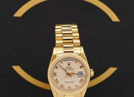 Rolex Day-Date 36 18238 (1992) - White dial 36 mm Yellow Gold case