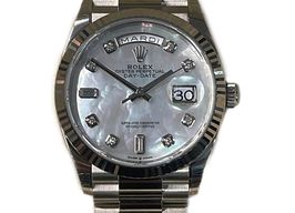 Rolex Day-Date 36 128239 (2023) - Pearl dial 36 mm White Gold case