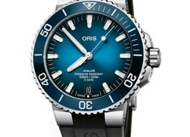 Oris Aquis Date 01 400 7763 4135-07 4 24 74EB (2026) - Blauw wijzerplaat 44mm Staal