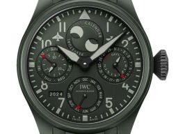 IWC Big Pilot IW503101 (2026) - Rood wijzerplaat 47mm Keramiek