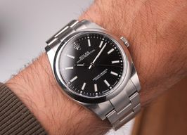 Rolex Oyster Perpetual 39 114300 (2018) - Black dial 39 mm Steel case
