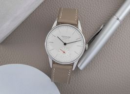 NOMOS Orion Neomatik 392 (Onbekend (willekeurig serienummer)) - Wit wijzerplaat 36mm Staal