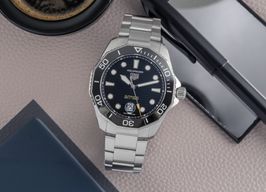 TAG Heuer Aquaracer 300M WBP201A.BA0632 (Unknown (random serial)) - Black dial 43 mm Steel case