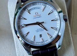 Omega Seamaster Aqua Terra 231.13.42.22.02.001 (2024) - Zilver wijzerplaat 42mm Staal