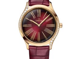 Omega De Ville Trésor 428.58.36.60.11.001 (2026) - Red dial 36 mm Yellow Gold case