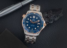 Omega Seamaster Diver 300 M 210.20.42.20.03.002 (Unknown (random serial)) - Blue dial 42 mm Steel case