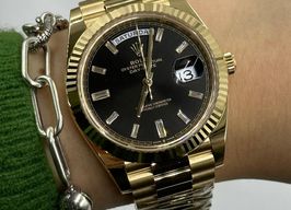 Rolex Day-Date 228238 (2025) - 40mm Geelgoud