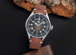 TAG Heuer Autavia WBE5114.FC8266 (Onbekend (willekeurig serienummer)) - Zwart wijzerplaat 42mm Staal