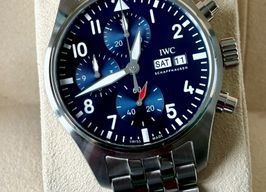 IWC Pilot Chronograph IW388102 (2023) - Blauw wijzerplaat 41mm Staal