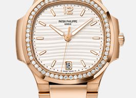 Patek Philippe Nautilus 7118/1200R-001 (2024) - Silver dial 35 mm Rose Gold case