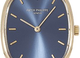 Patek Philippe Golden Ellipse 3948 (Unknown (random serial)) - Blue dial 28 mm Yellow Gold case
