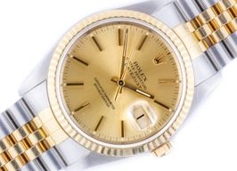 Rolex Datejust 36 16233 (1990) - Champagne dial 36 mm Gold/Steel case