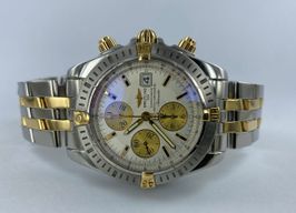 Breitling Chronomat Evolution B1335611/A571 -