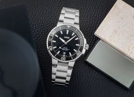 Oris Aquis Date 01 733 7732 4134-07 4 21 64FC -