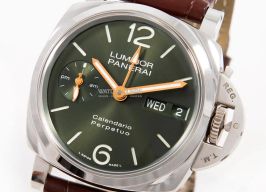 Panerai Luminor 1950 PAM00715 (2024) - Green dial 44 mm Platinum case