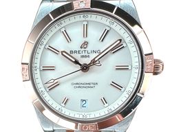Breitling Chronomat 36 U10380101A1U1 (2024) - White dial 36 mm Gold/Steel case