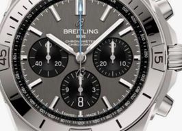 Breitling Chronomat 42 EB0134101M1S1 (2024) - Grijs wijzerplaat 42mm Titanium