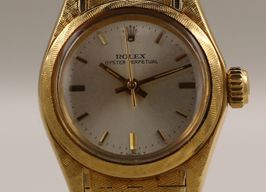 Rolex Oyster Perpetual 26 6620 (1969) - Champagne dial 40 mm Yellow Gold case