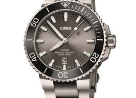 Oris Aquis Titanium Date 01 733 7730 7153-07 8 24 15PEB -