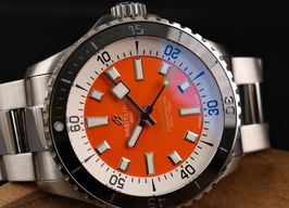 Breitling Superocean 42 A17375 -