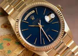 Rolex Day-Date 36 18038 (1982) - Blue dial 36 mm Yellow Gold case