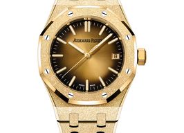 Audemars Piguet Royal Oak Selfwinding 15550BA.GG.1356BA.01 (2025) - Champagne dial 37 mm Yellow Gold case