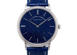 A. Lange & Söhne Saxonia 205.086 (2019) - Blauw wijzerplaat 37mm Witgoud