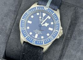 Tudor Pelagos 25707B/23 (2024) - Blue dial 42 mm Titanium case