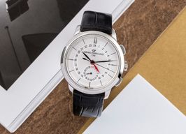 Girard-Perregaux 1966 49544-11-132-BB60 -