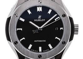 Hublot Classic Fusion 511.NO.1181.LR (2023) - Black dial 45 mm Titanium case