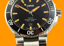 Oris Aquis Date 01 733 7730 4159 -