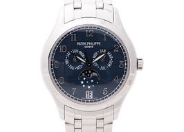 Patek Philippe Annual Calendar 4947/1A-001 (2024) - Blauw wijzerplaat 38mm Staal