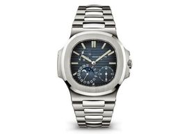 Patek Philippe Nautilus 5712/1A-001 (2016) - Blue dial 40 mm Steel case