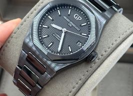 Girard-Perregaux Laureato 81010-32-631-32A -