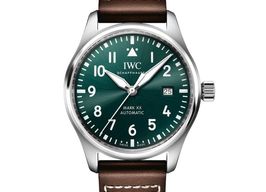 IWC Pilot Mark IW328205 (2025) - Green dial 40 mm Steel case
