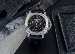 Panerai Luminor Chrono PAM00250 (Unknown (random serial)) - Black dial 44 mm Steel case