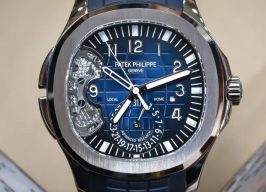 Patek Philippe Aquanaut 5650G-001 (2017) - Blue dial 41 mm White Gold case