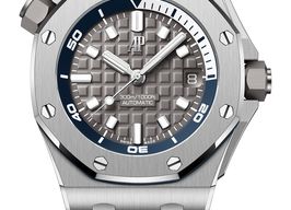 Audemars Piguet Royal Oak Offshore Diver 15720ST.OO.A009CA.01 -