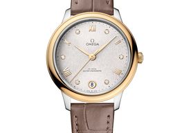 Omega De Ville 434.23.34.20.52.002 (2025) - Zilver wijzerplaat 34mm Goud/Staal