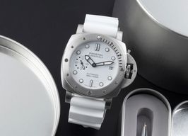 Panerai Luminor Submersible PAM01223 -
